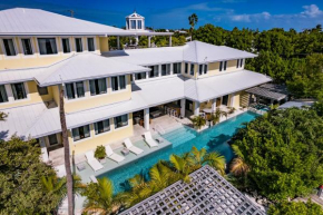 Luxury Villa-60 ft Pool-Jacuzzi-Endless Amenities-